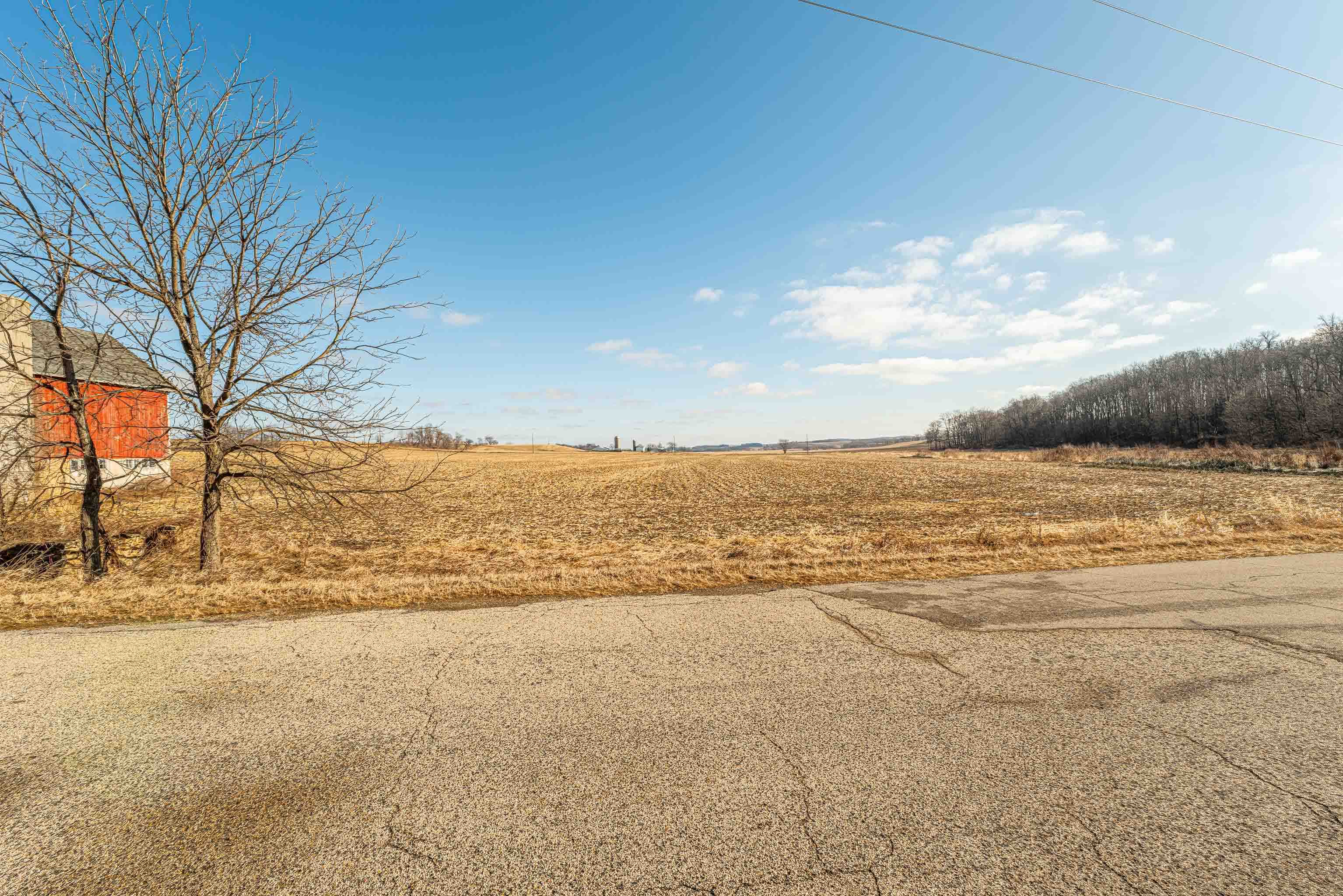 N5980 Washington Monticello, WI 53570 - Photo 11 of 25