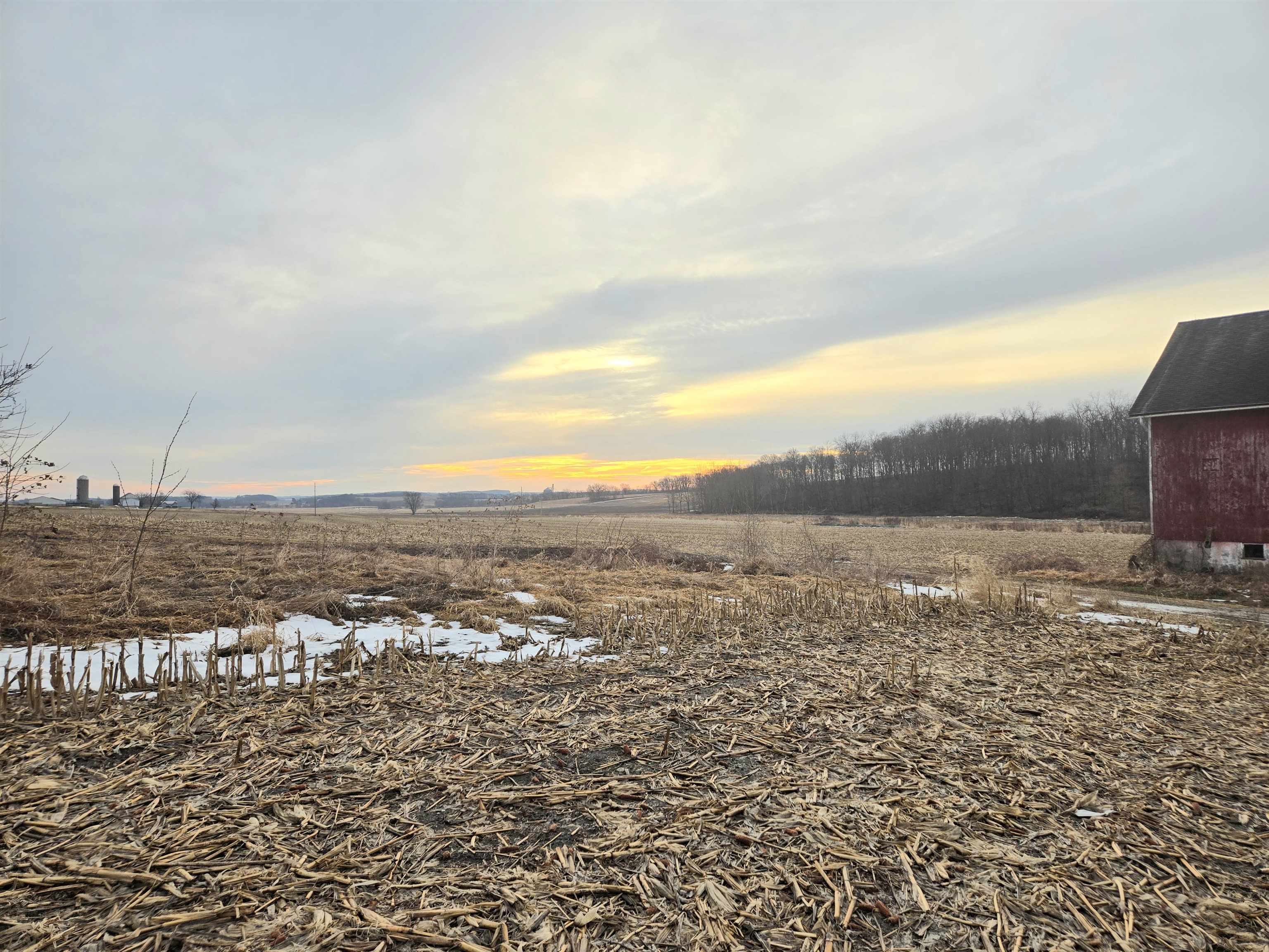 N5980 Washington Monticello, WI 53570 - Photo 4 of 25