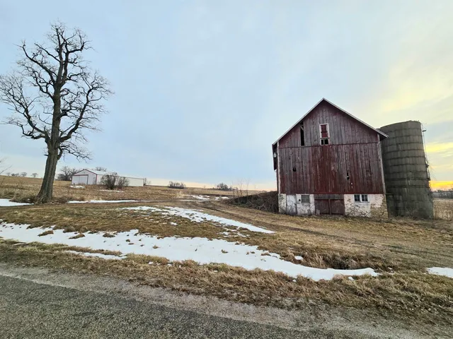 $234,900 | N5980 Washington, Monticello, WI 53570