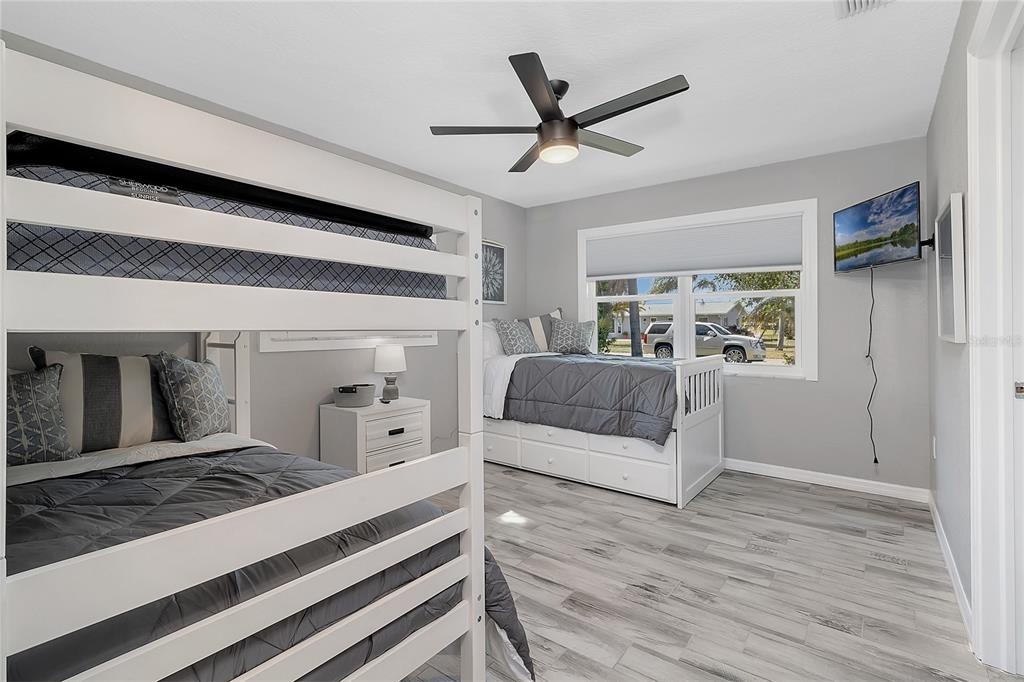 60 Golfview Road Rotonda West, FL 33947 - Photo 23 of 27