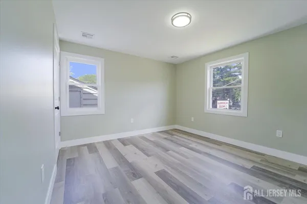 $682,000 | 951-953 Amboy Avenue, Edison, NJ 08837