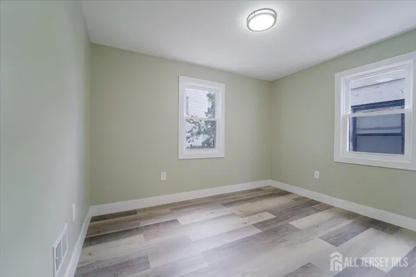 $682,000 | 951-953 Amboy Avenue, Edison, NJ 08837