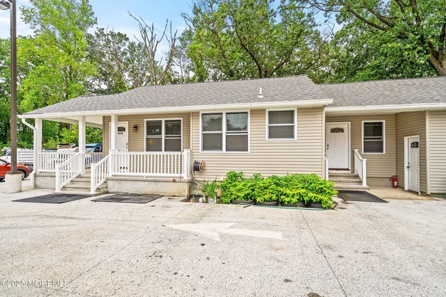$2,400 | 1965 Highway 35, Unit A, Sayreville, NJ 08879