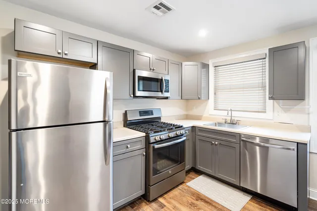 $2,400 | 1965 Highway 35, Unit A, Sayreville, NJ 08879