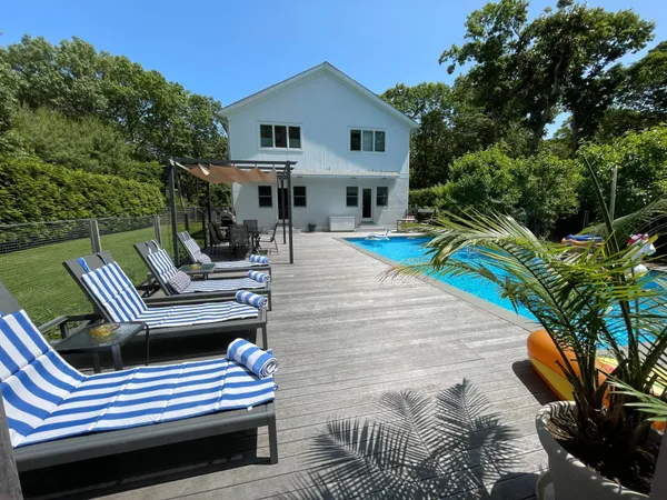 $35,000 | 16 Manor Lane, East Hampton, NY 11937