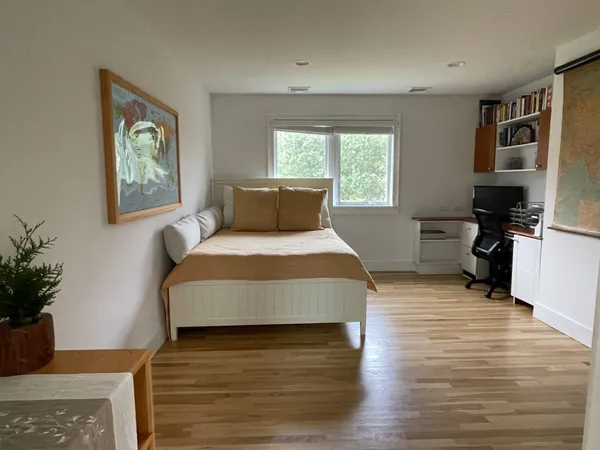 $35,000 | 16 Manor Lane, East Hampton, NY 11937