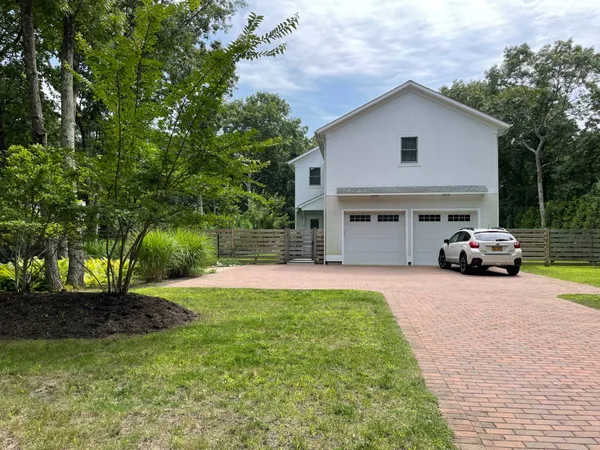 $35,000 | 16 Manor Lane, East Hampton, NY 11937
