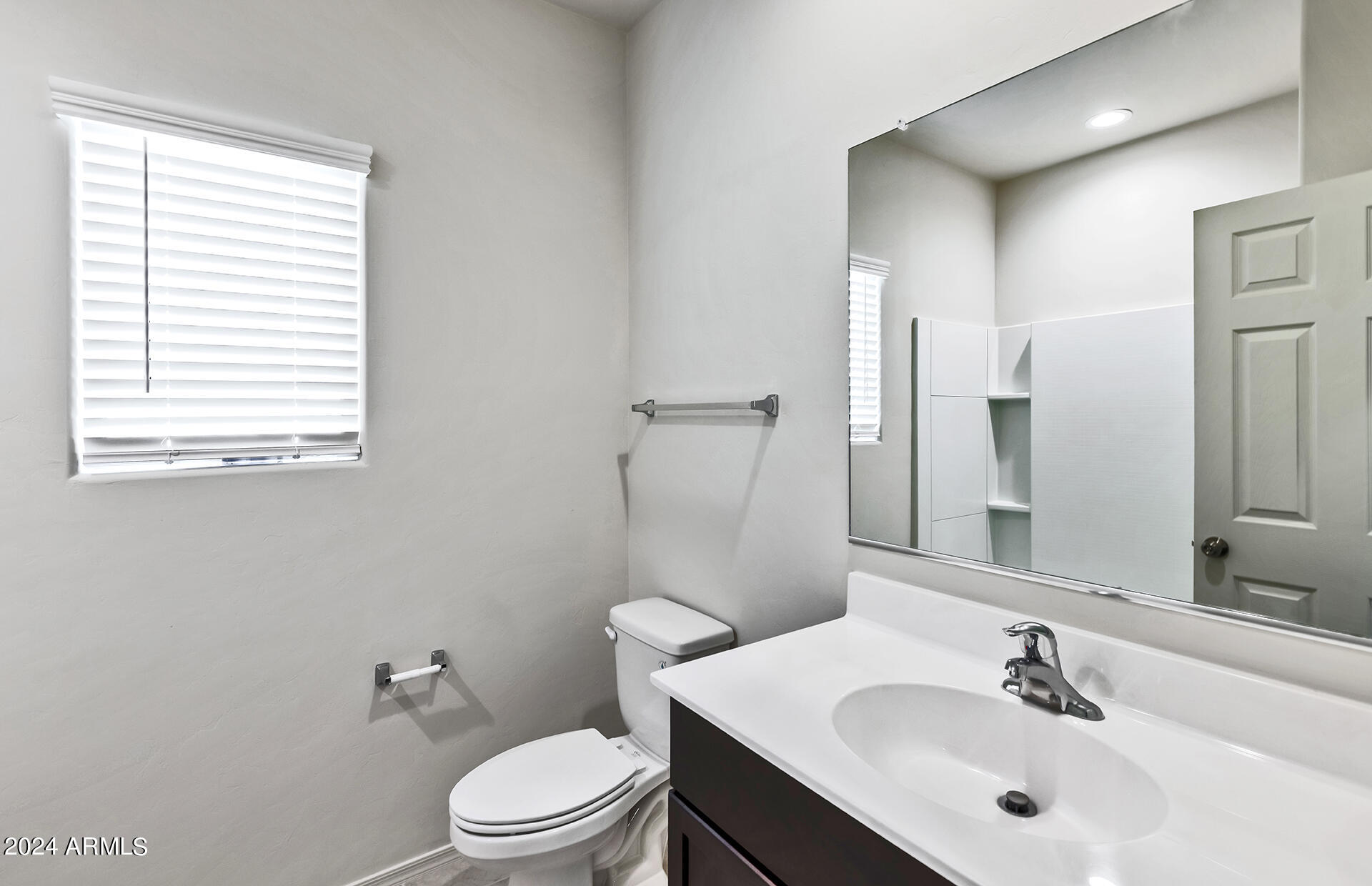 25285 West Romley Road Buckeye, AZ 85326 - Photo 22 of 25 22 - Bathroom
