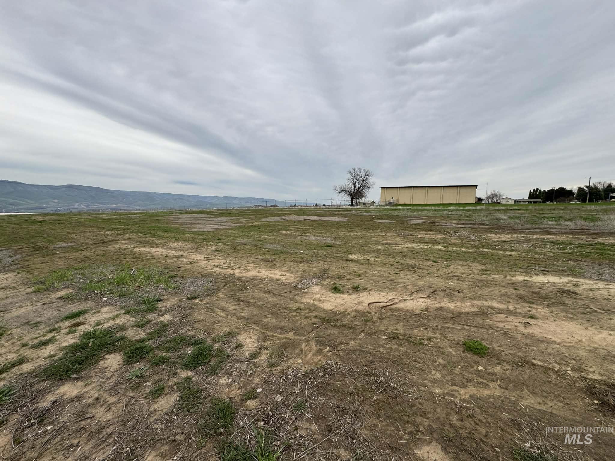 1 Tbd Blk Street Lewiston, ID 83501 - Photo 3 of 5 Flat lot, ready to build on with underground utilities and sidewalks