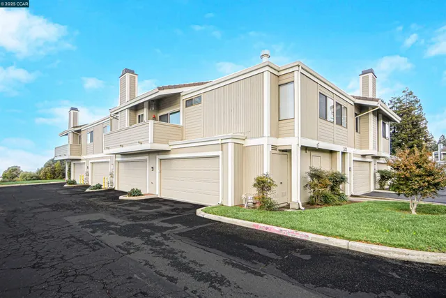 $489,999 | 303 Atlas Drive, Unit 7, Hercules, CA 94547