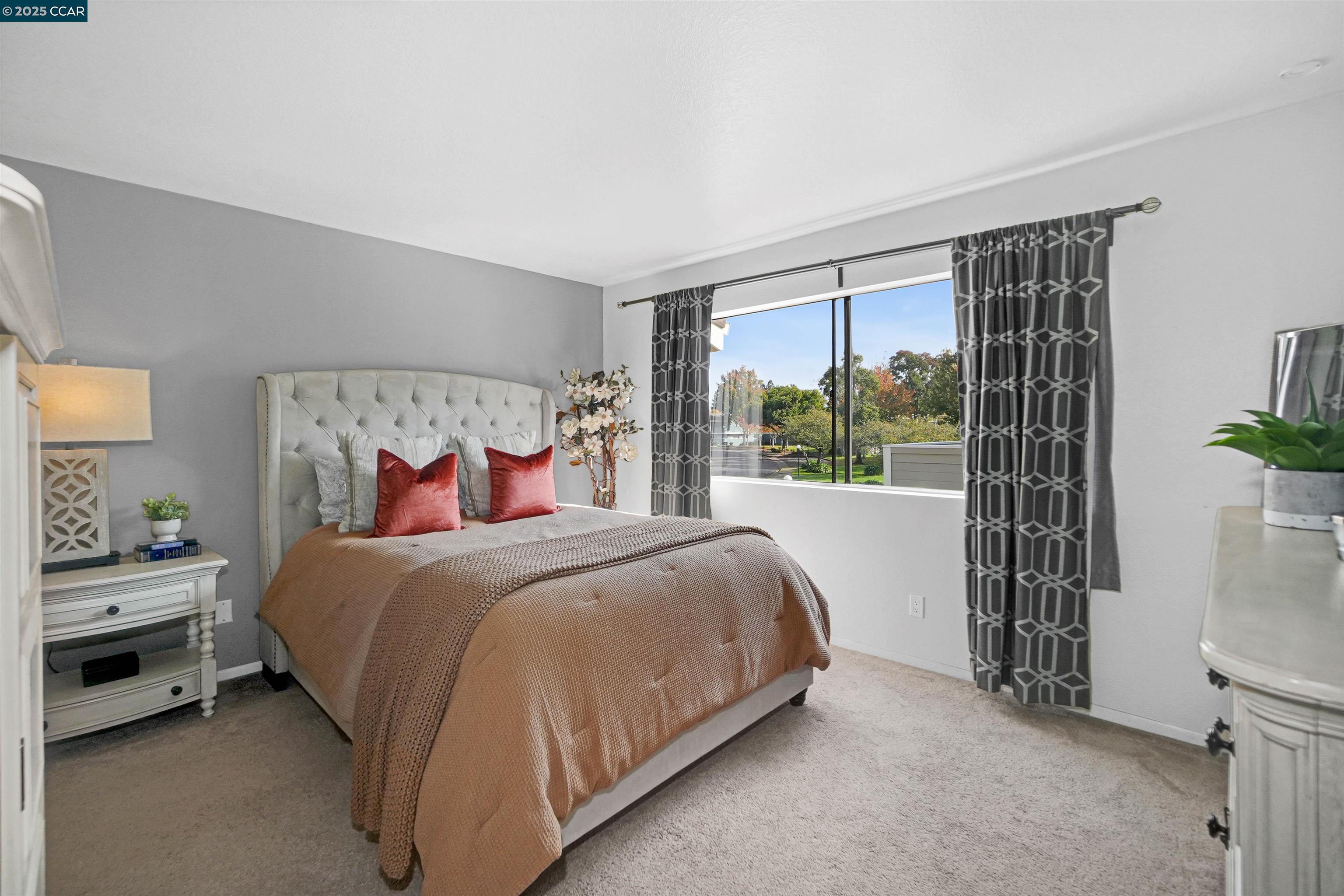 303 Atlas Drive, Unit 7 Hercules, CA 94547 - Photo 28 of 52 a bedroom with a bed and a window