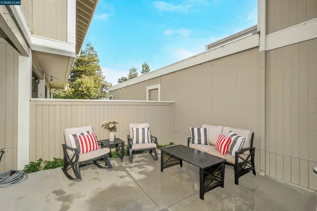 $489,999 | 303 Atlas Drive, Unit 7, Hercules, CA 94547