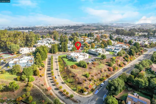 $479,000 | 303 Atlas Drive, Unit 7, Hercules, CA 94547