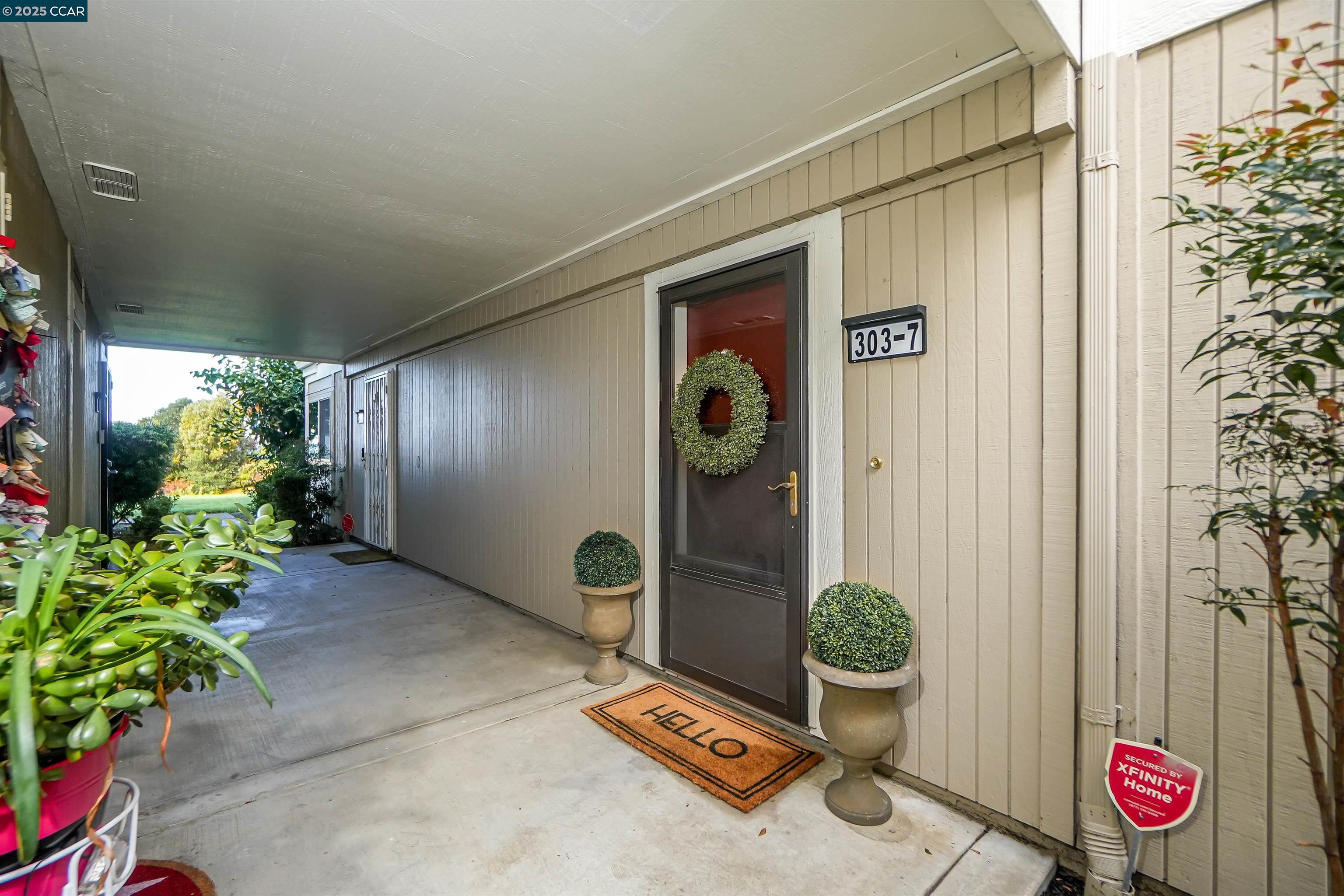 303 Atlas Drive, Unit 7 Hercules, CA 94547 - Photo 7 of 52 a view of an outdoor space
