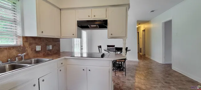 $1,350 | 5740 D'Juanna Drive, Baton Rouge, LA 70811