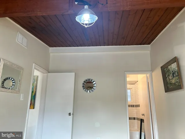 $154,990 | 7401 18th Avenue, Unit 208, Hyattsville, MD 20783