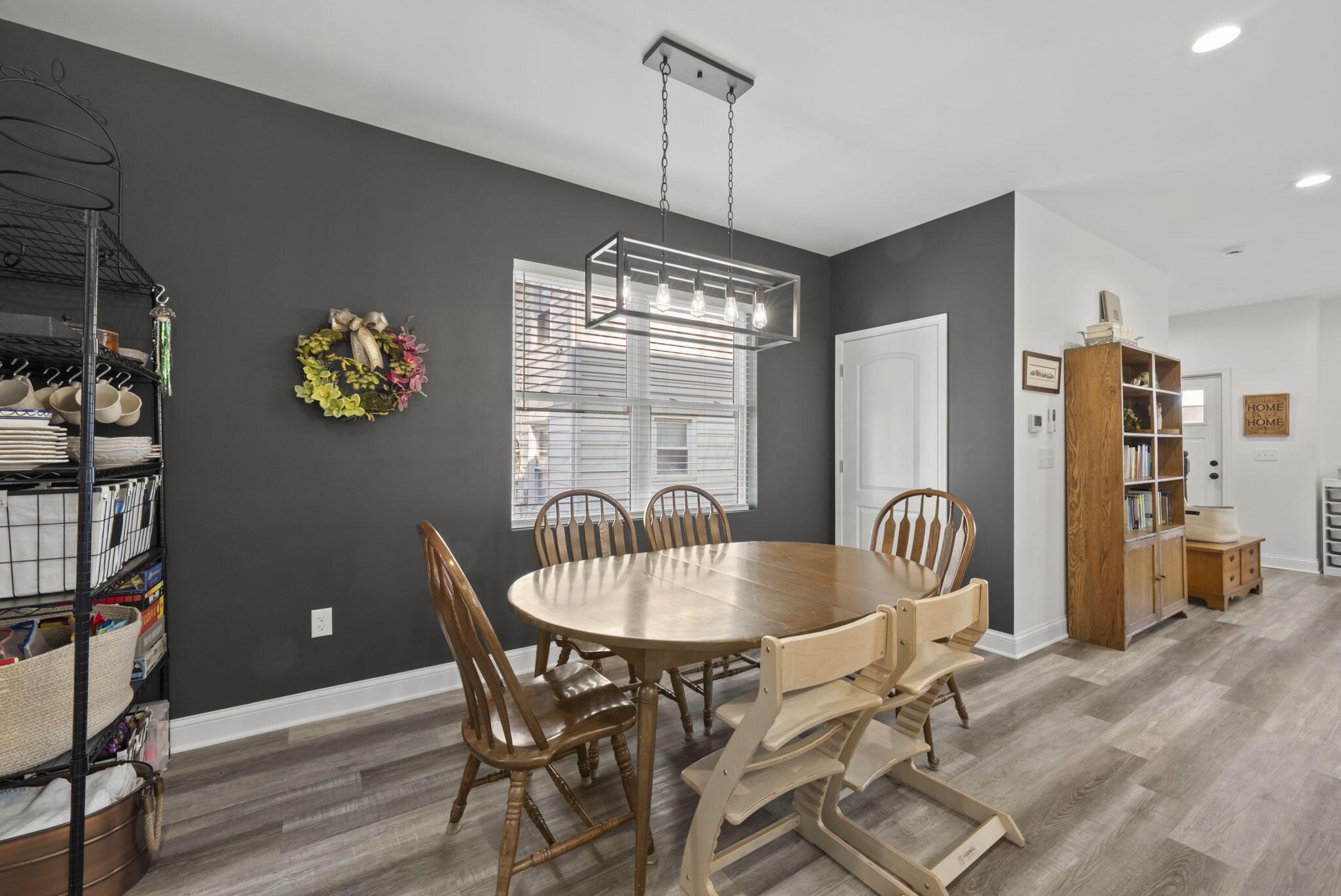 1219 Berkeley Road Columbus, OH 43206 - Photo 12 of 50 Eating Space