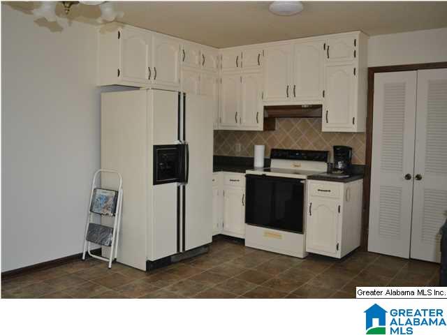 2145 Brewster Road Birmingham, AL 35235 - Photo 6 of 30
