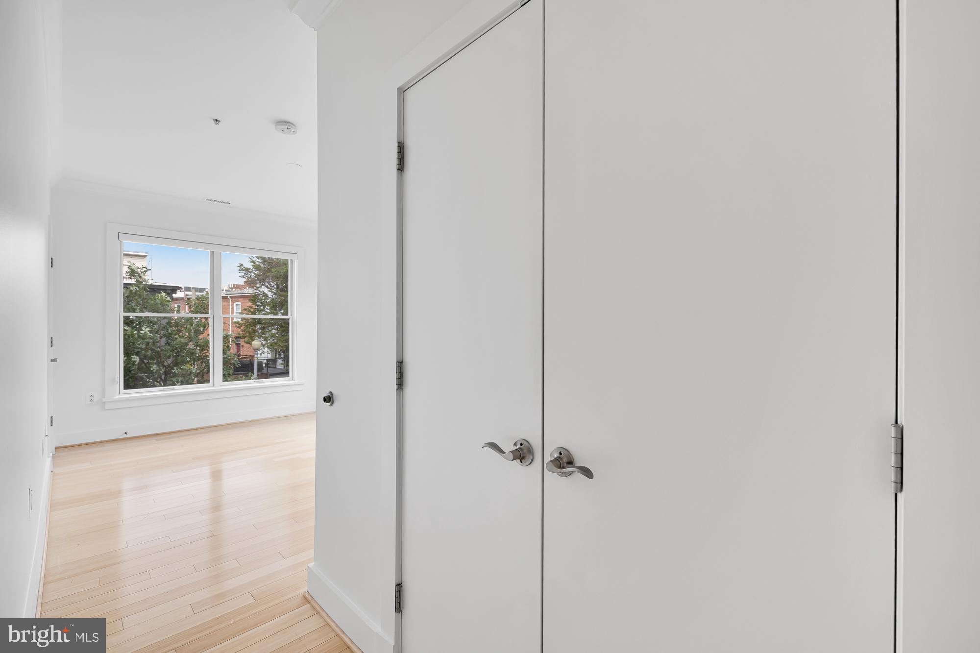 449 R Street Northwest, Unit 201 Washington, DC 20001 - Photo 15 of 28