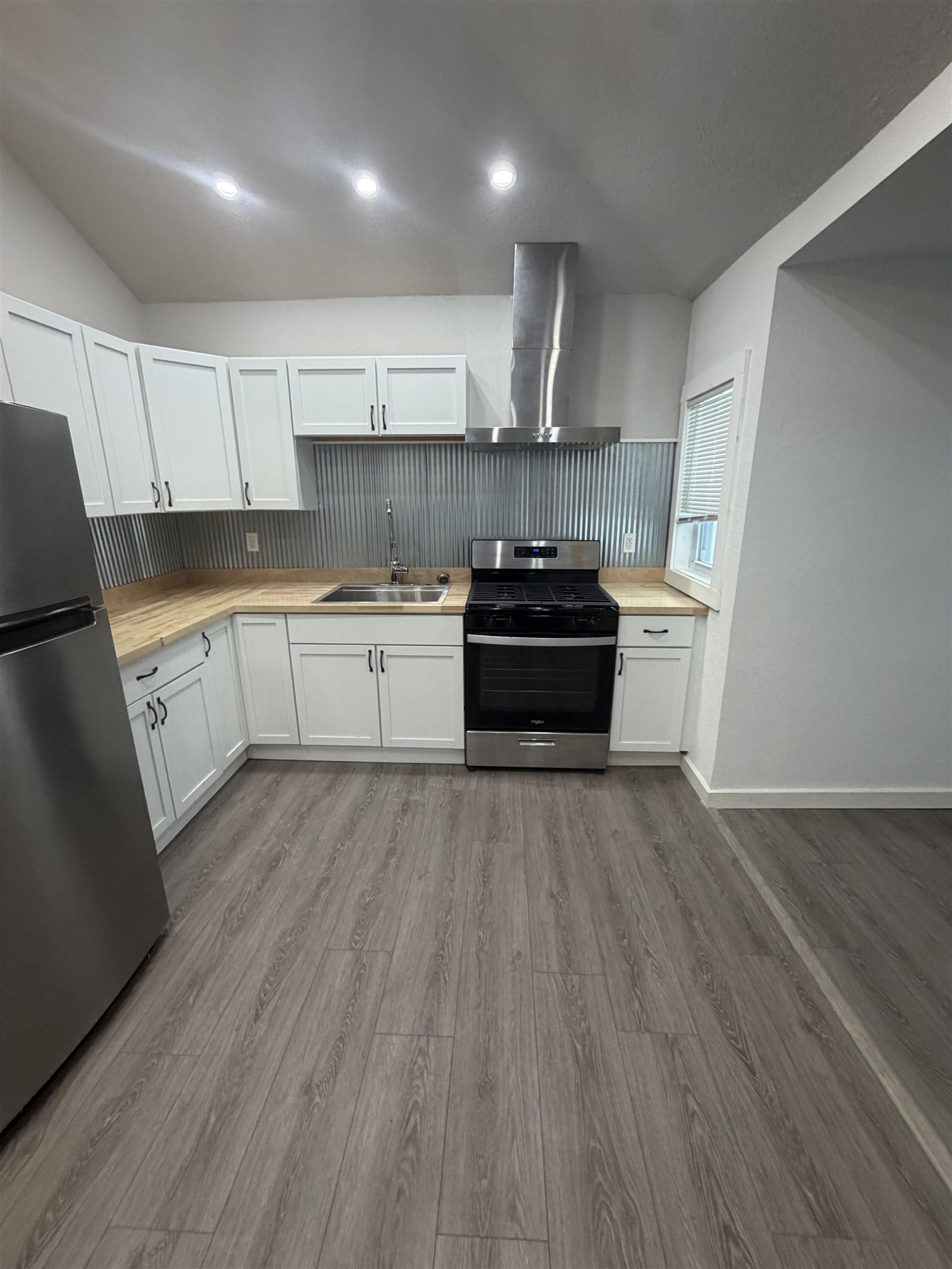 618 North Street Madison, WI 53704 - Photo 23 of 33