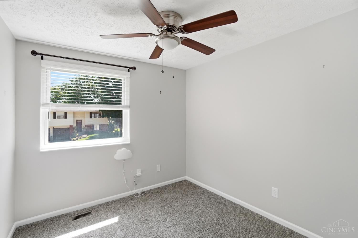 8739 Exeter Place Maineville, OH 45039 - Photo 20 of 33