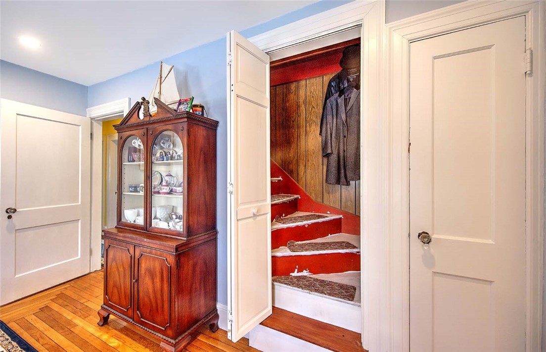 119 Alfred Drowne Road Barrington, RI 02806 - Photo 29 of 50