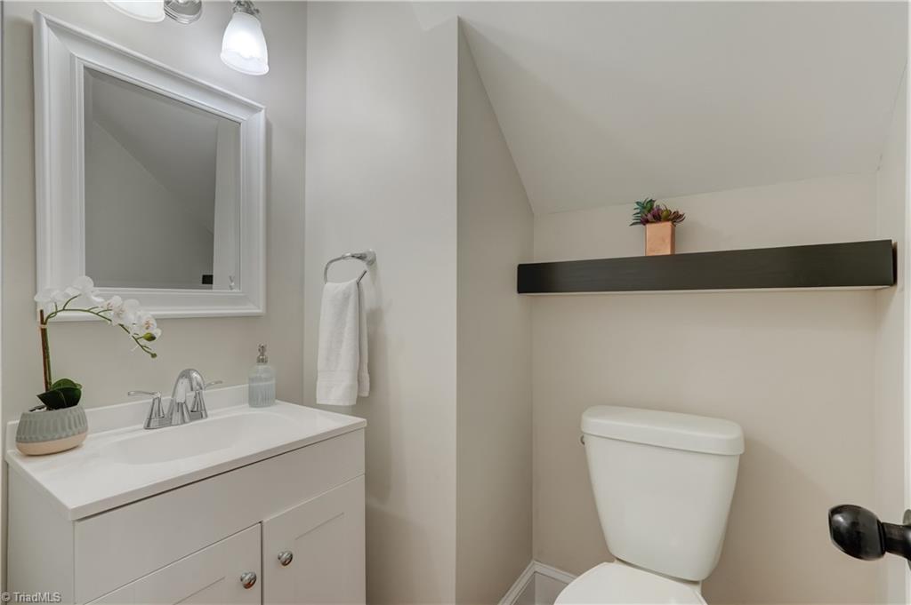 4008 Windspray Loop Summerfield, NC 27358 - Photo 15 of 38