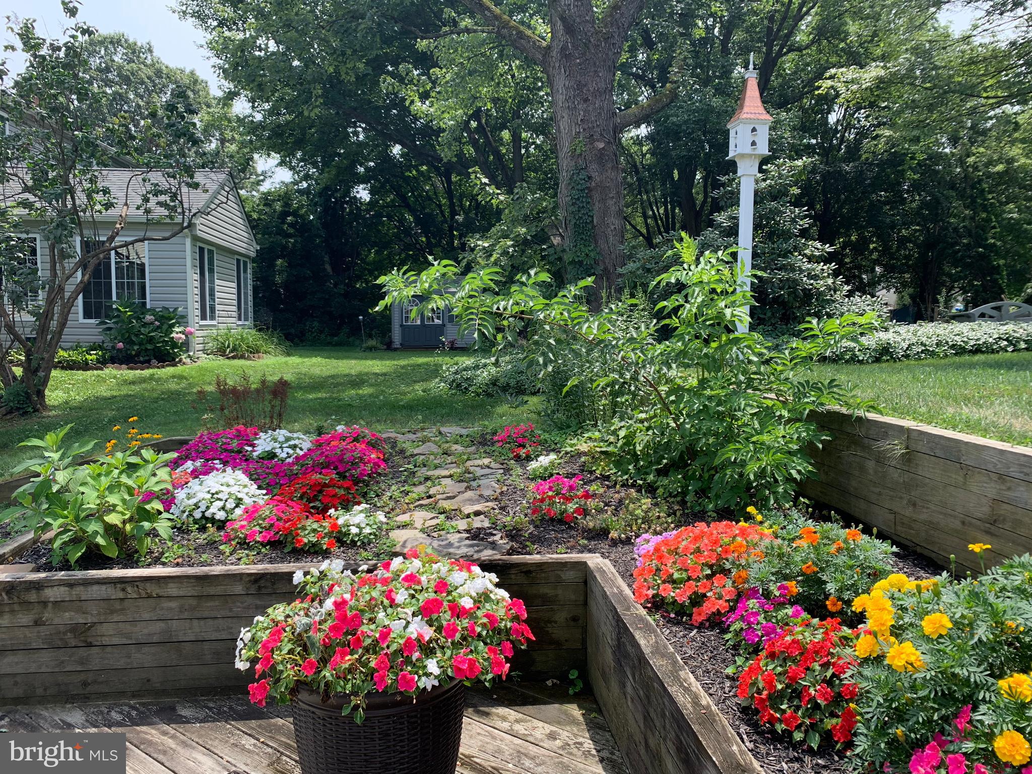 119 Princeton Road Exton, PA 19341 - Photo 30 of 33 Summer Garden