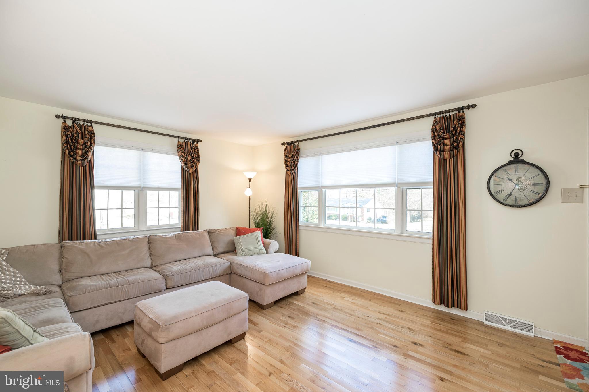 Also has large windows