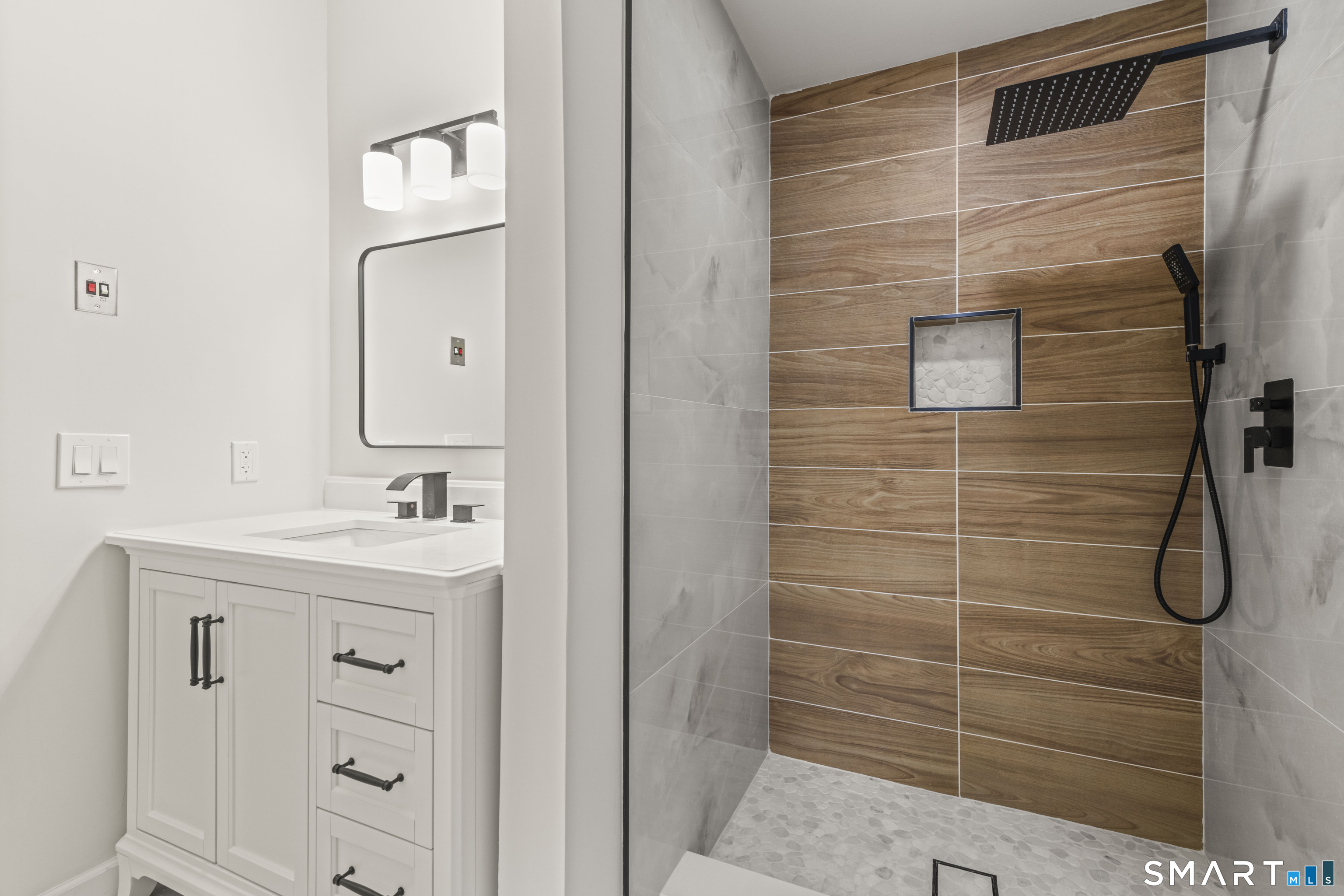 507 Little Meadow Road Guilford, CT 06437 - Photo 17 of 38