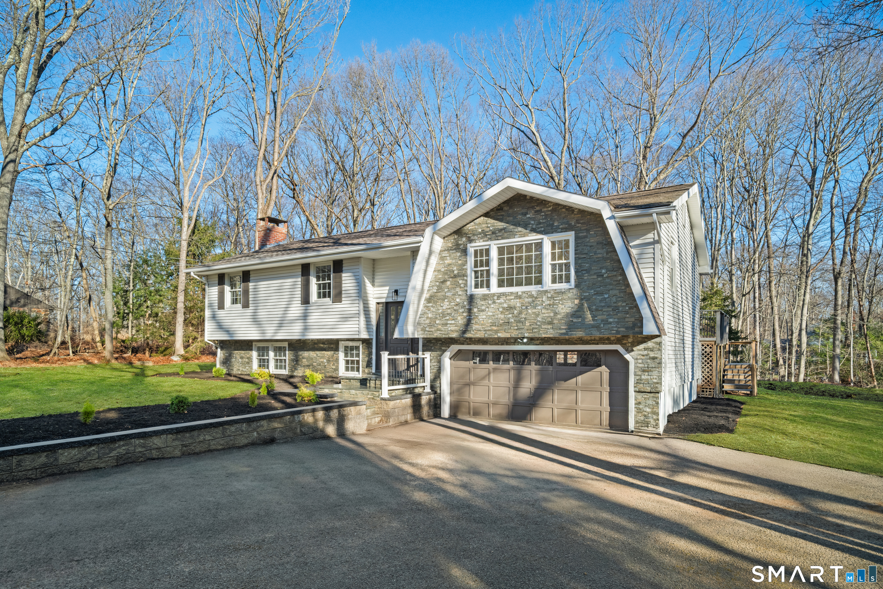 507 Little Meadow Road Guilford, CT 06437 - Photo 3 of 38