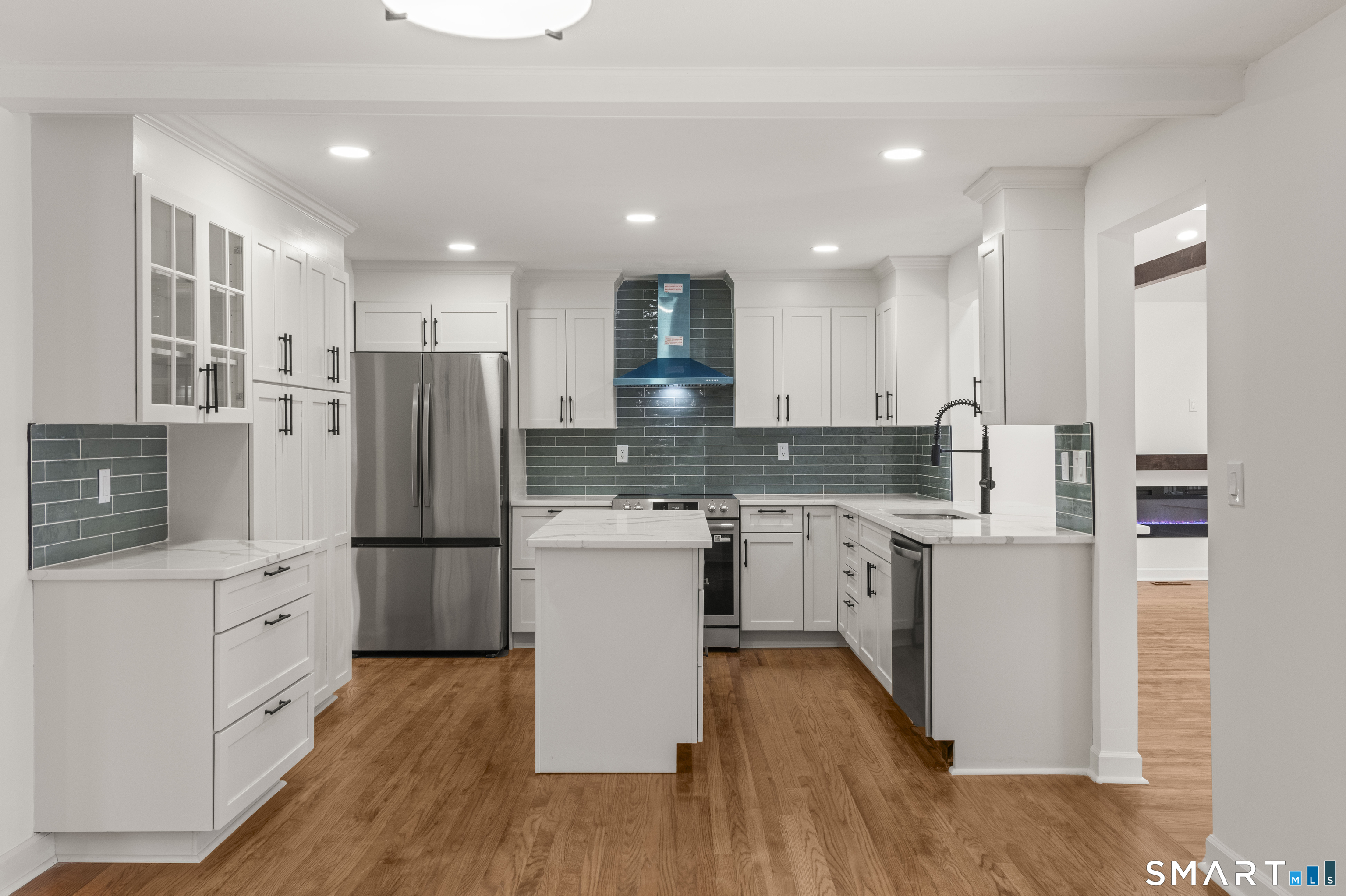 507 Little Meadow Road Guilford, CT 06437 - Photo 10 of 38