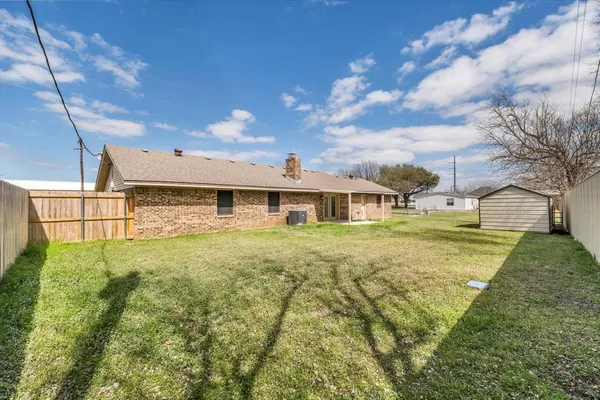 a front view of house with yard