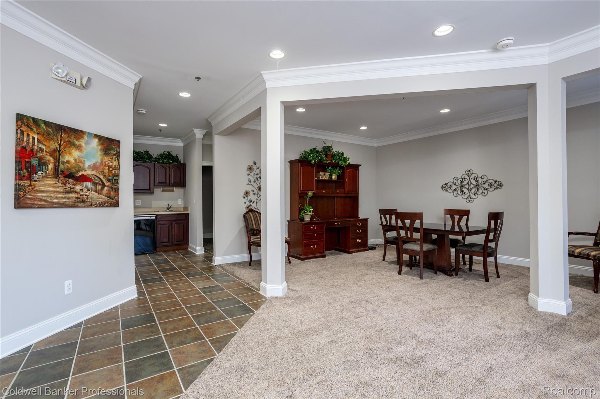 39136 Hayes Road Clinton Township, MI 48038 - Photo 18 of 28 39136 Hayes L0016.jpg