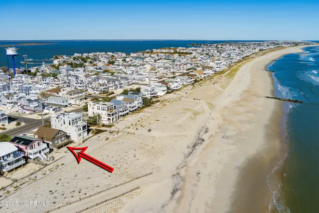 $3,995,000 | 5303 Long Beach Boulevard, Beach Haven, NJ 08008