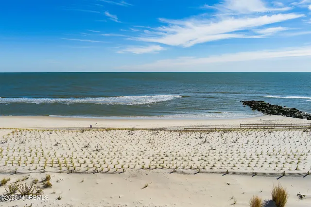 $3,995,000 | 5303 Long Beach Boulevard, Beach Haven, NJ 08008
