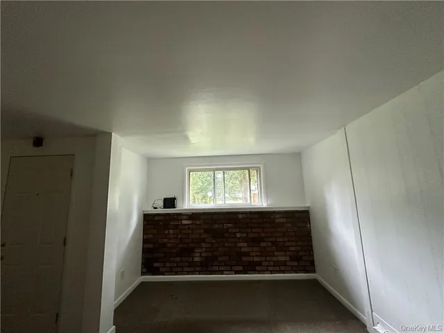 $1,295 | 2 School Street, Unit 1D, Poughkeepsie, NY 12601