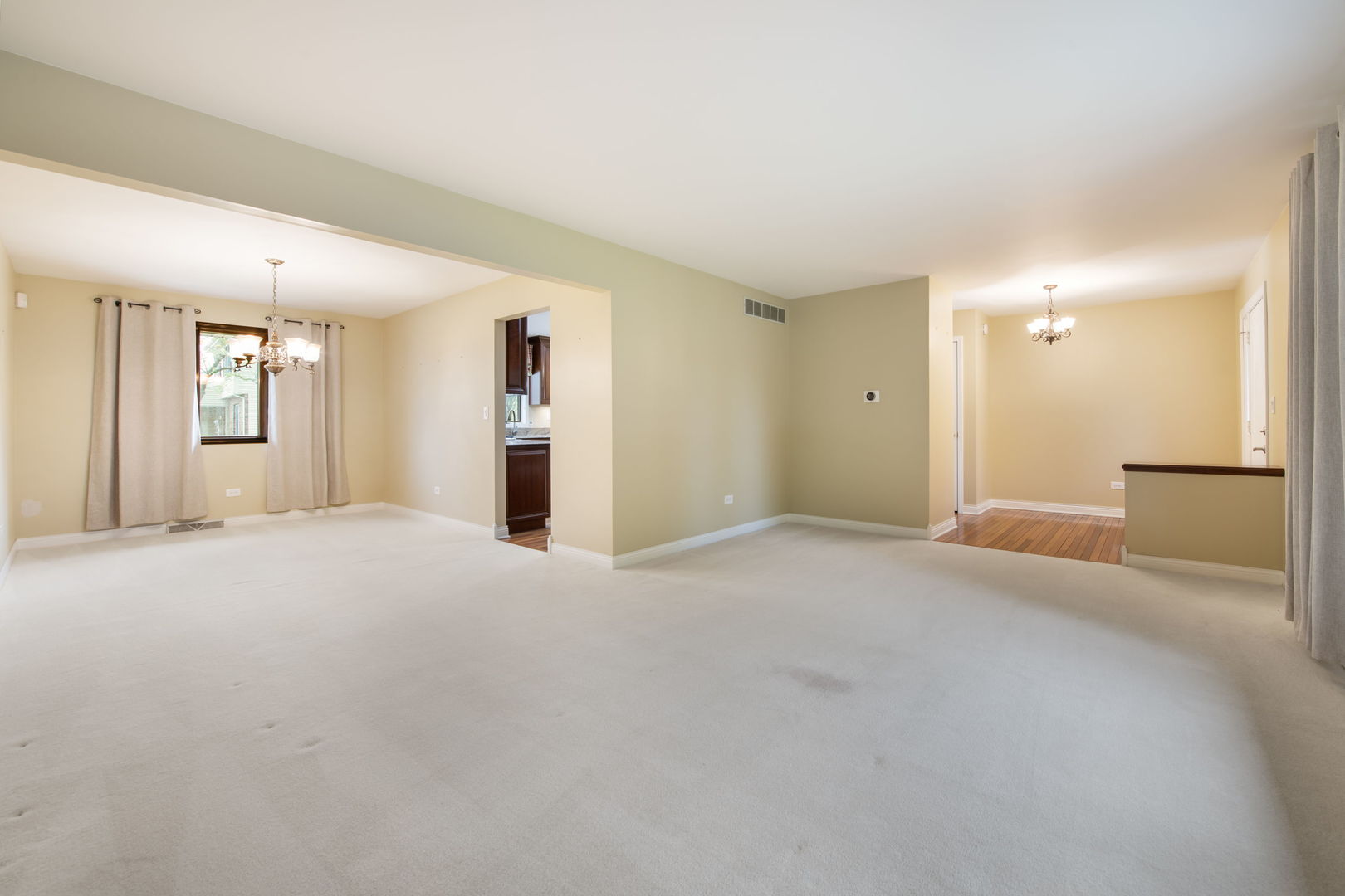 301 Greenfield Road Shorewood, IL 60404 - Photo 7 of 33 Gallery Image 7