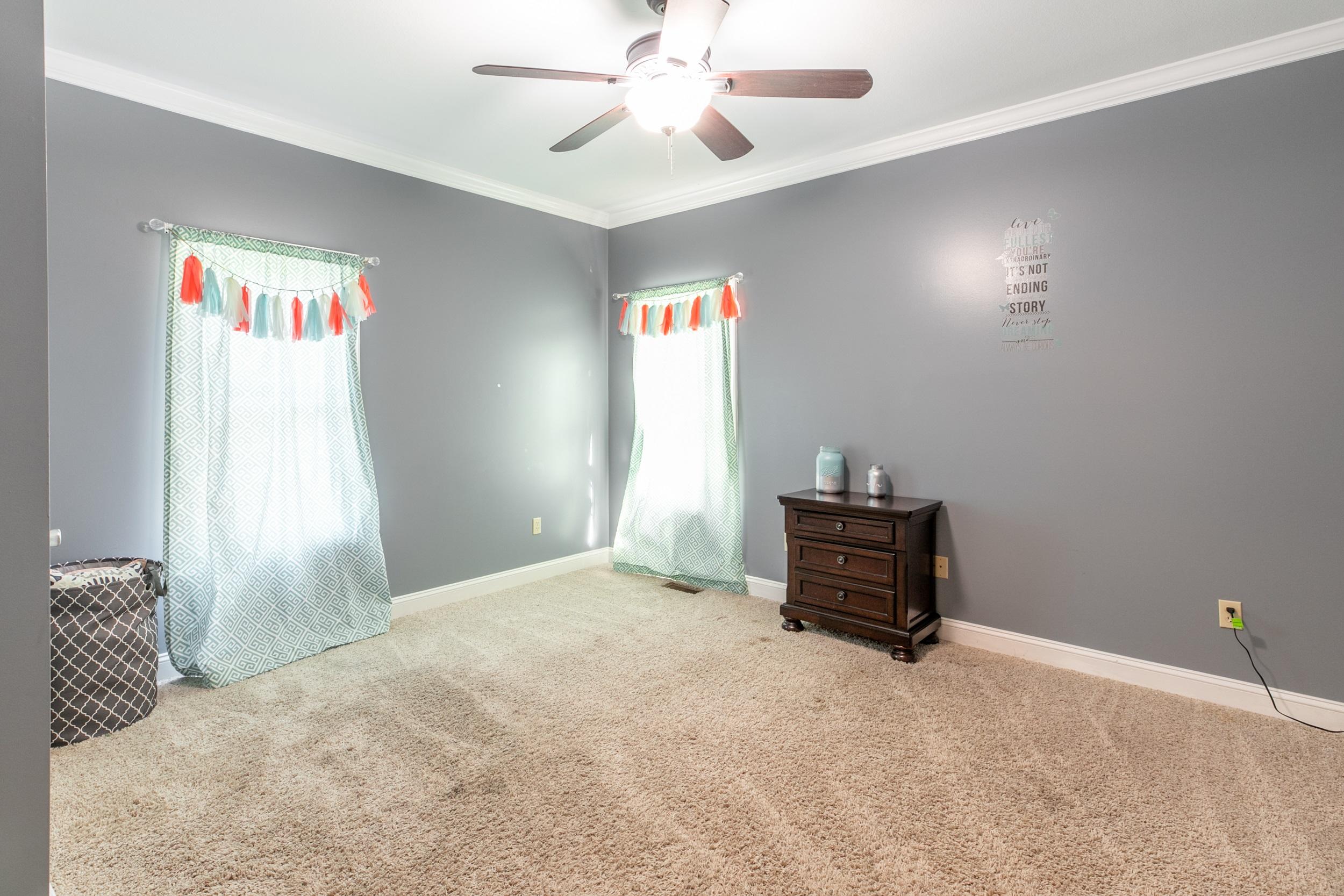 266 Young Road La Follette, TN 37766 - Photo 22 of 38 Spare bedroom