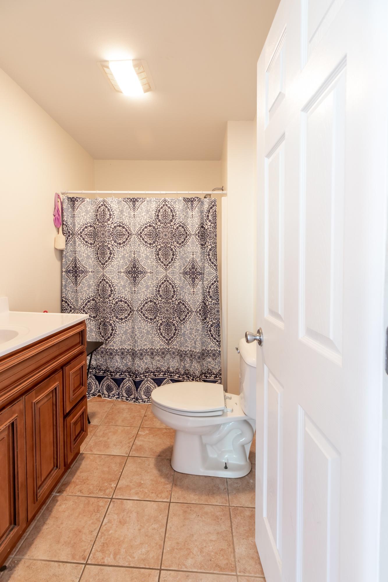 266 Young Road La Follette, TN 37766 - Photo 27 of 38 Guest bath