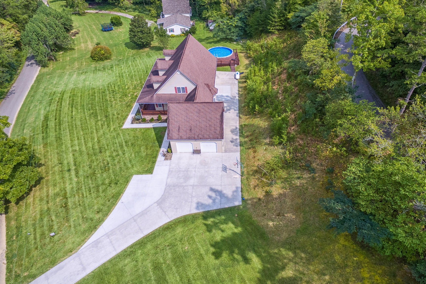 266 Young Road La Follette, TN 37766 - Photo 32 of 38 63CD14F8-EA5A-45C3-BA5C-8933122C2934