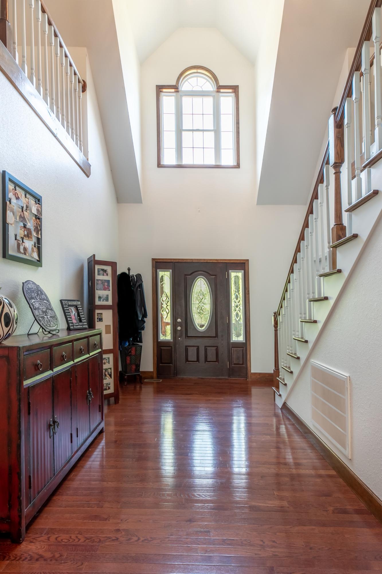 266 Young Road La Follette, TN 37766 - Photo 7 of 38 Foyer