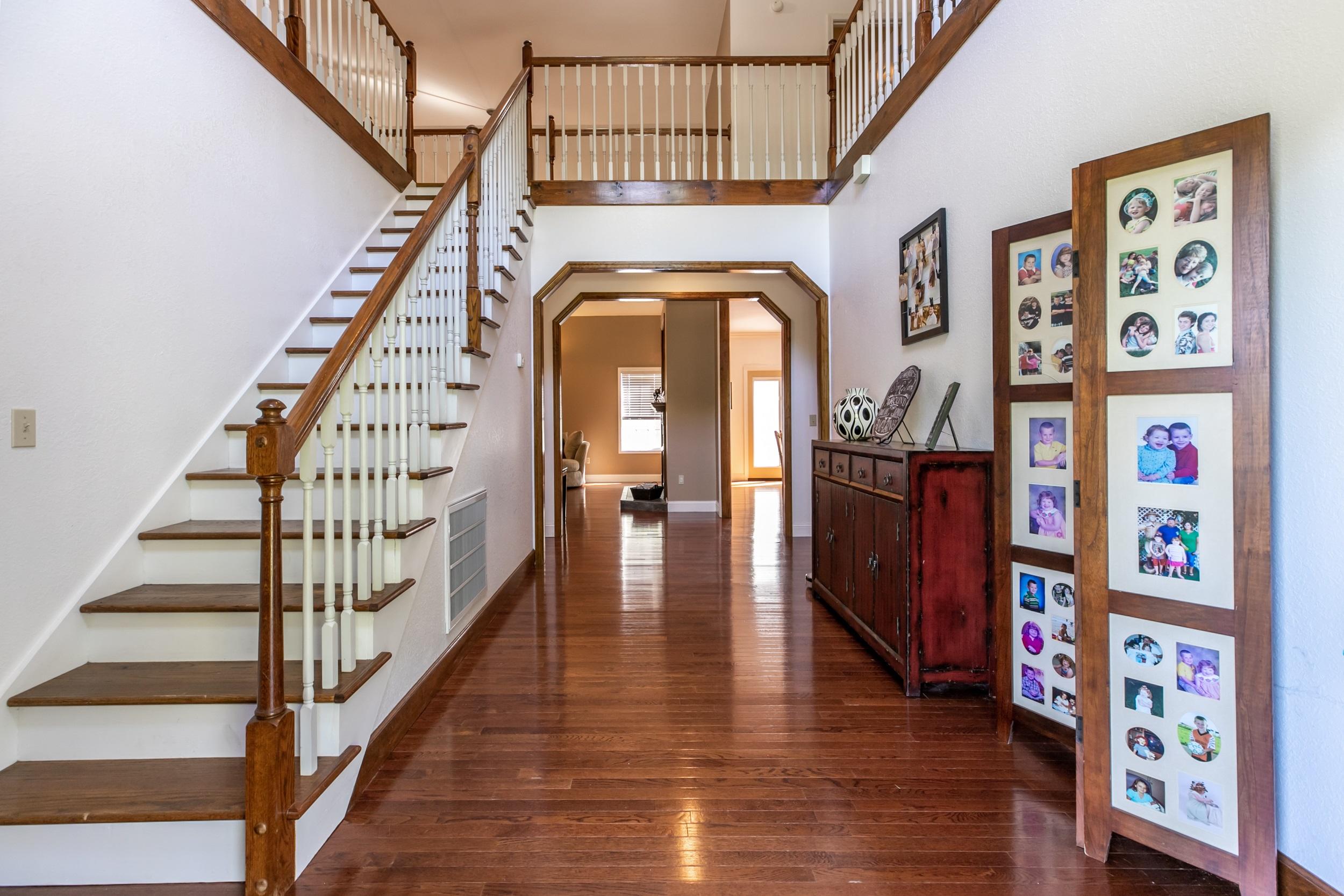 266 Young Road La Follette, TN 37766 - Photo 8 of 38 Entrance