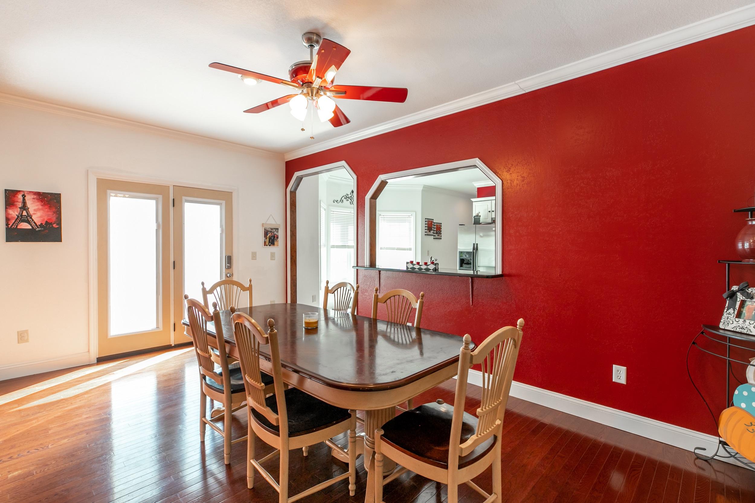 266 Young Road La Follette, TN 37766 - Photo 10 of 38 Dining Room