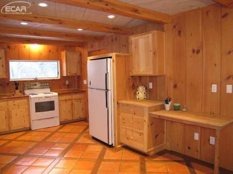 1352 Petts Road Fenton, MI 48430 - Photo 6 of 36 20420117-5.JPG