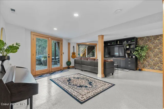 $2,390,000 | 6246 West Ebbtide Drive, Coeur D'Alene, ID 83814