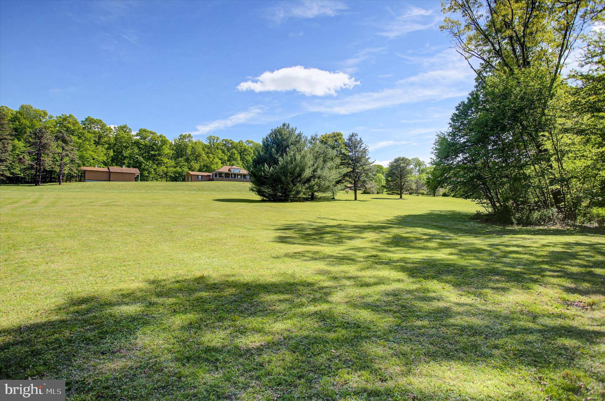 98 Peach Glen Road Gardners, PA 17324 - Photo 67 of 85 a view of an ocean from a yard