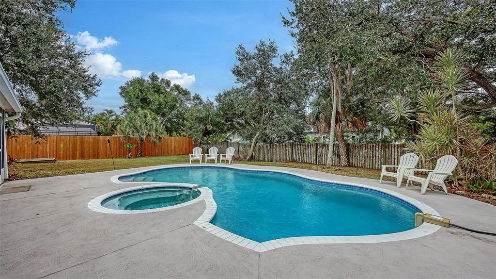3820 Wilkinson Road Sarasota, FL 34233 - Photo 26 of 29 Gallery Image 26