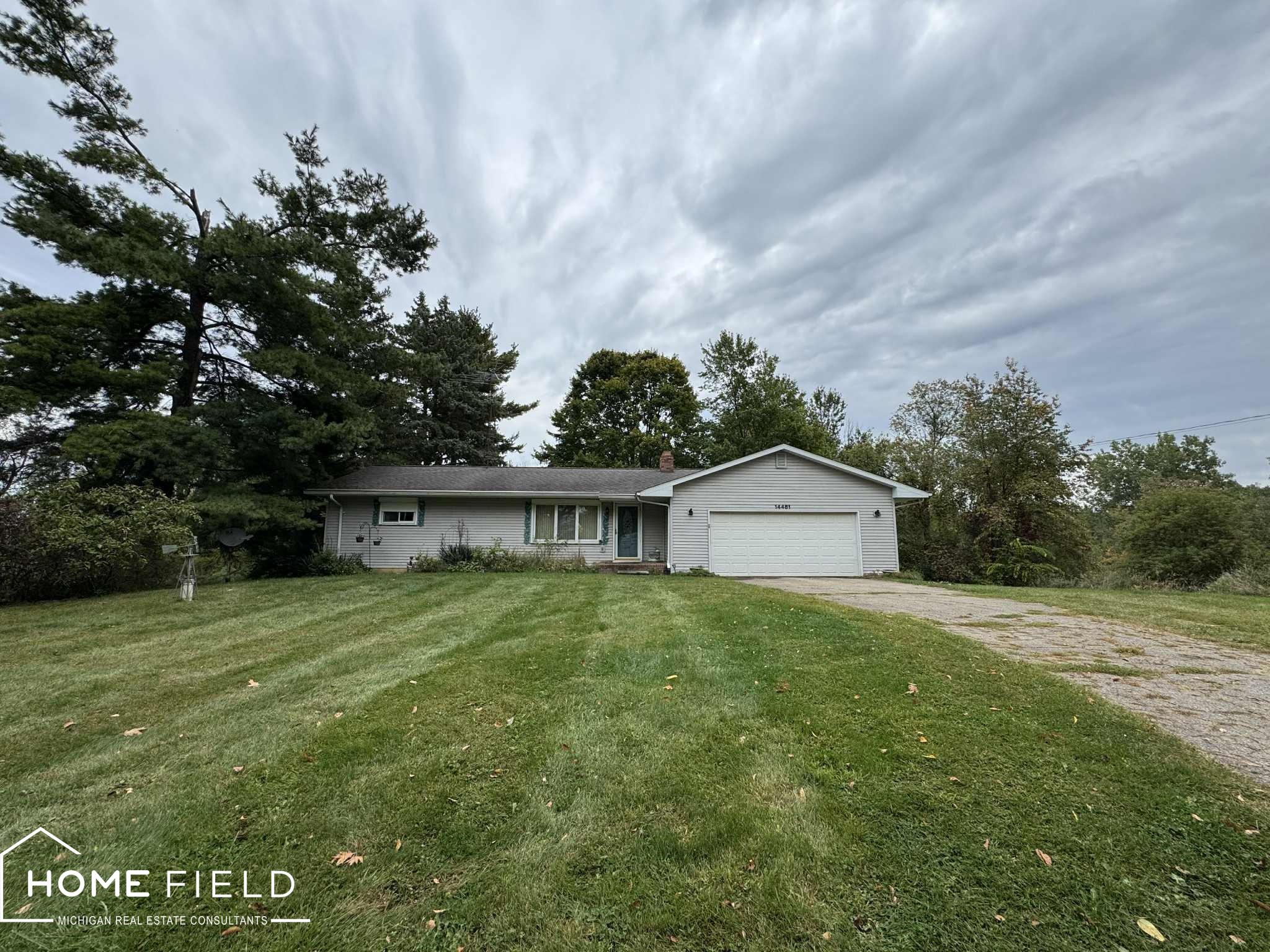 14481 Pierce Road Byron, MI 48418 - Photo 1 of 37