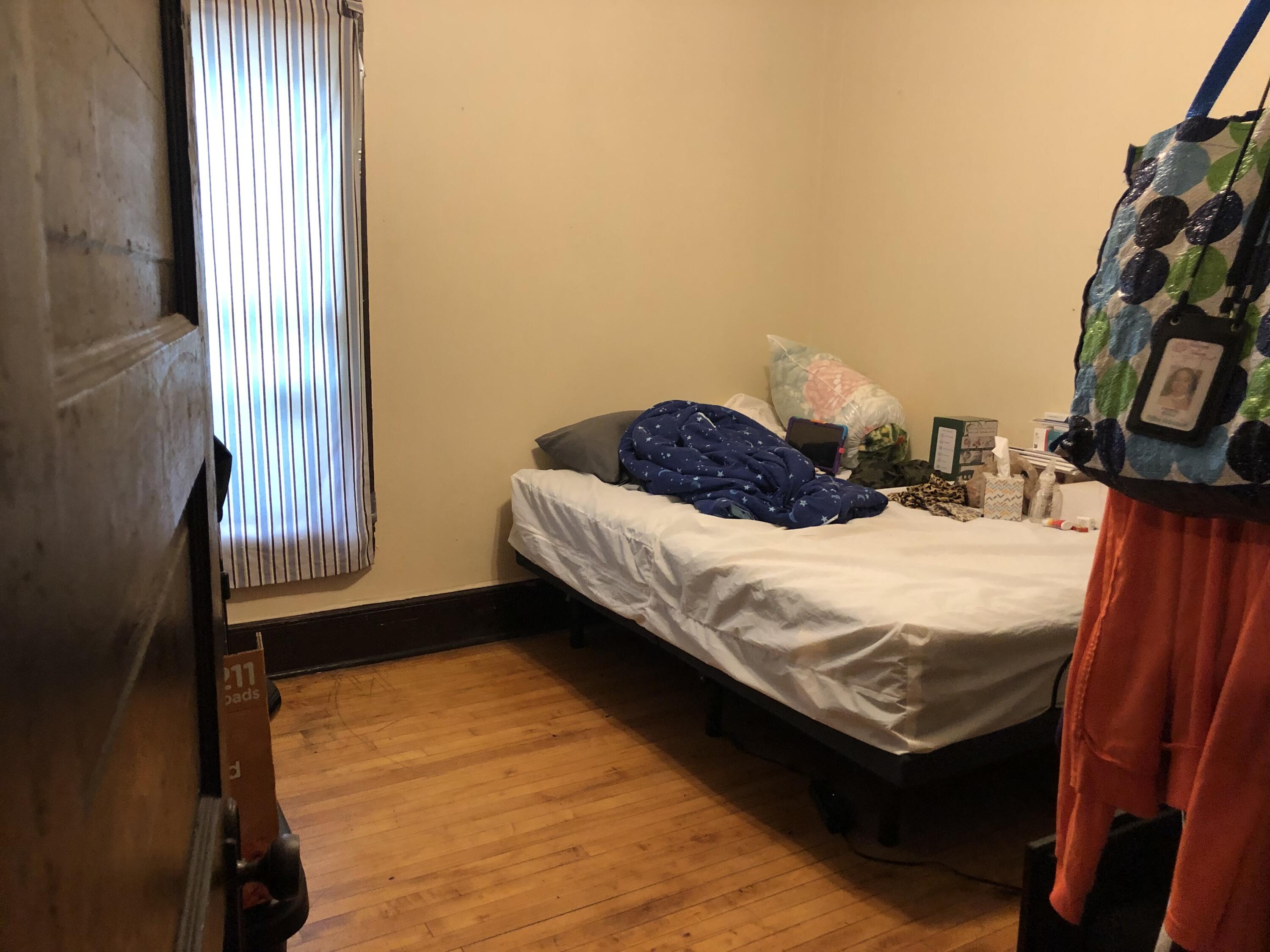 2014 North 35th Street, Unit 2016 Milwaukee, WI 53208 - Photo 12 of 15 UPPER BEDROOM 2